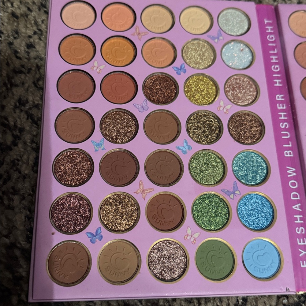 HUDA BEAUTY Ariana Grande 66 Colors Makeup Palette - Pink and Purple - Picture 2 of 3